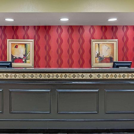 La Quinta By Wyndham Canton Ms Luaran gambar