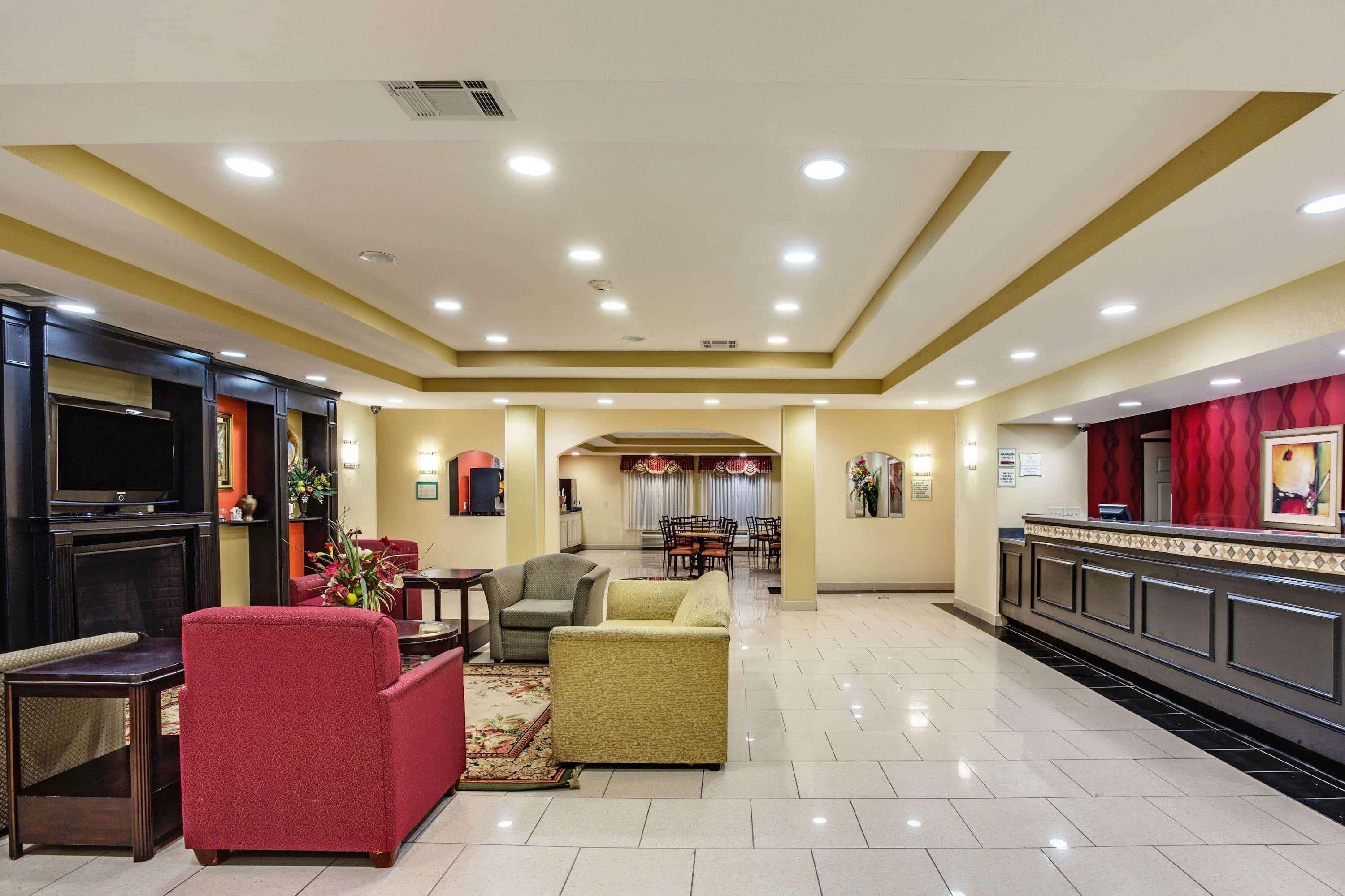 La Quinta By Wyndham Canton Ms Luaran gambar